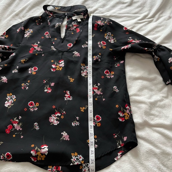 Meraki floral v neck woman’s blouse with choker. 3/4 length bell sleeves size L - Picture 11 of 11